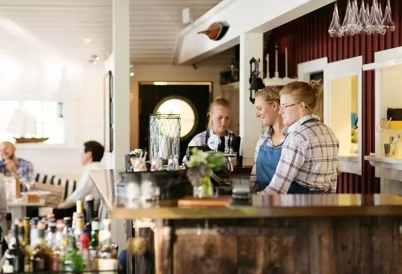 Hotelli Katrinelund Gästgiveri & Sjökrog
