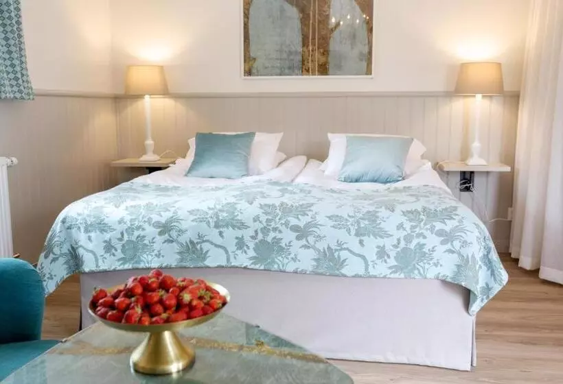 Hotelli Katrinelund Gästgiveri & Sjökrog