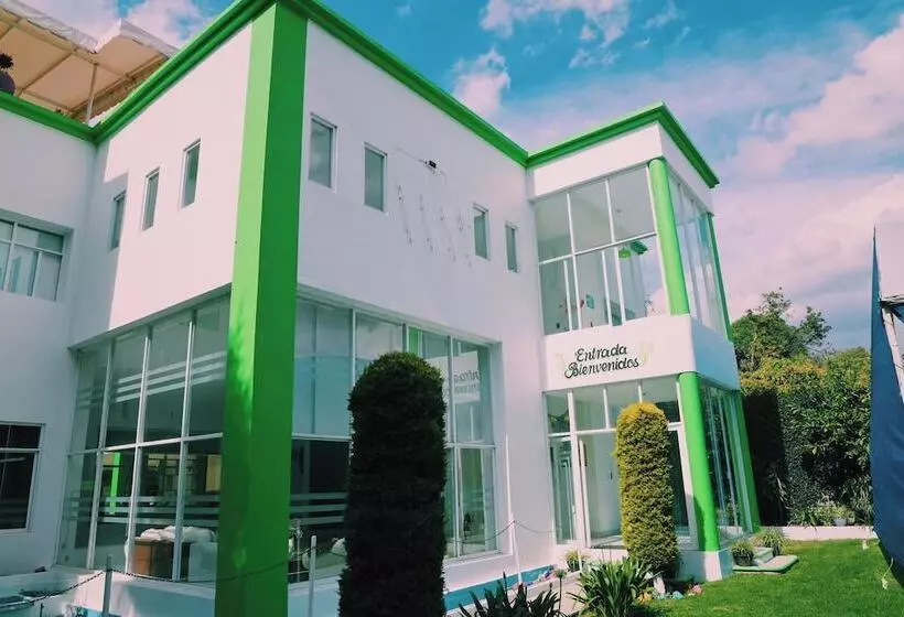 ホテル Maragreens