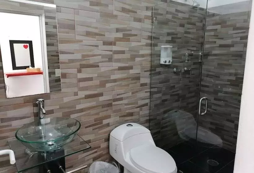 ホテル Maragreens