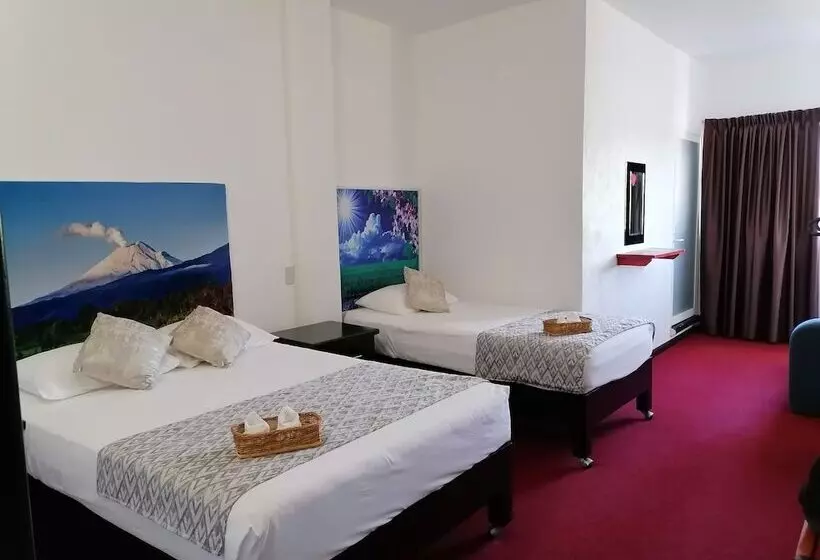 ホテル Maragreens