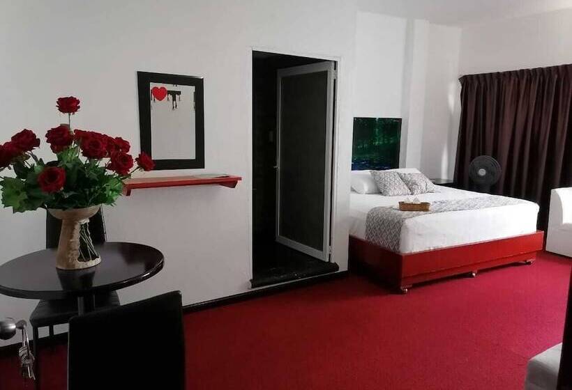 ホテル Maragreens