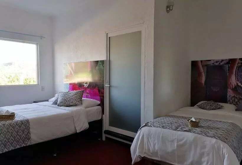 ホテル Maragreens