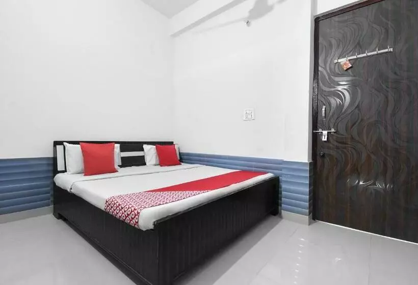 ホテル Oyo 49899 Pardeep Palace