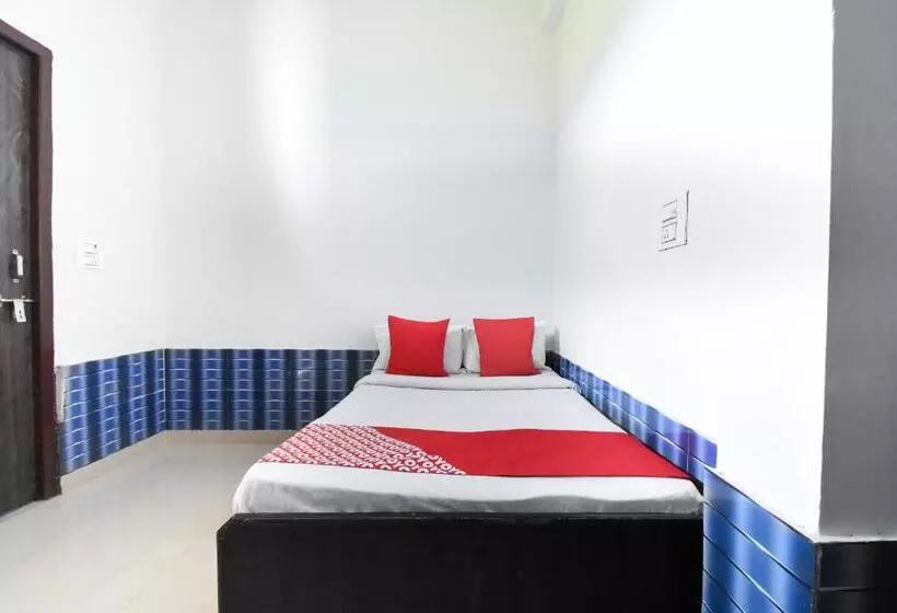 ホテル Oyo 49899 Pardeep Palace