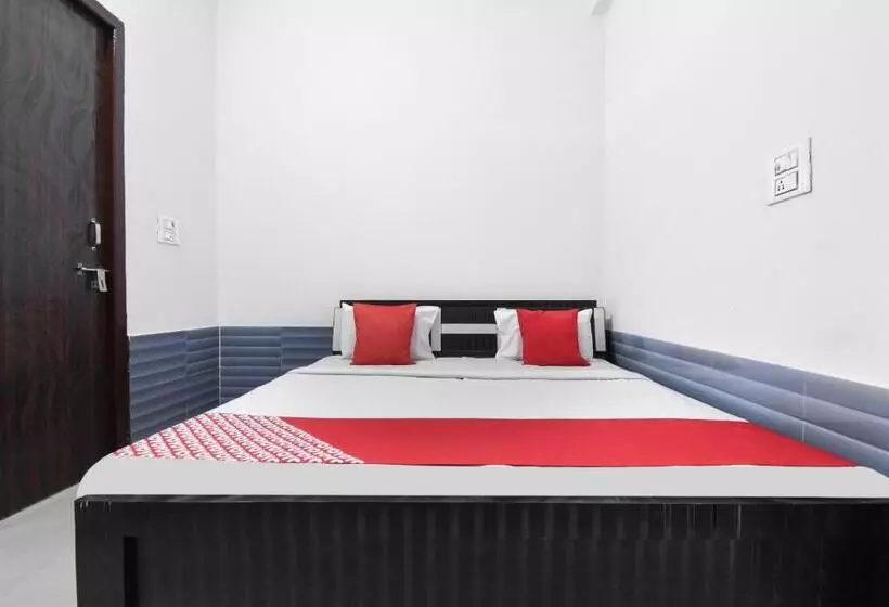 ホテル Oyo 49899 Pardeep Palace