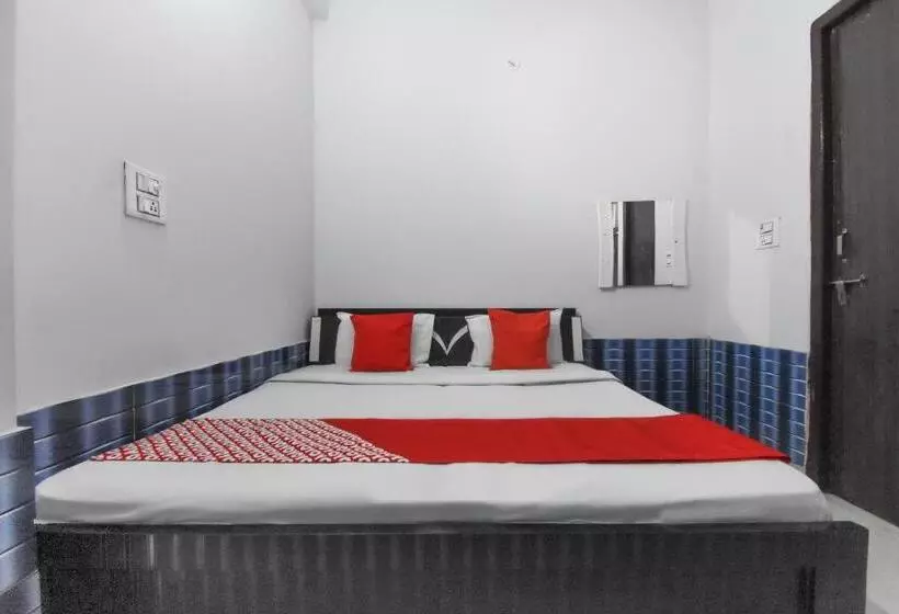 ホテル Oyo 49899 Pardeep Palace