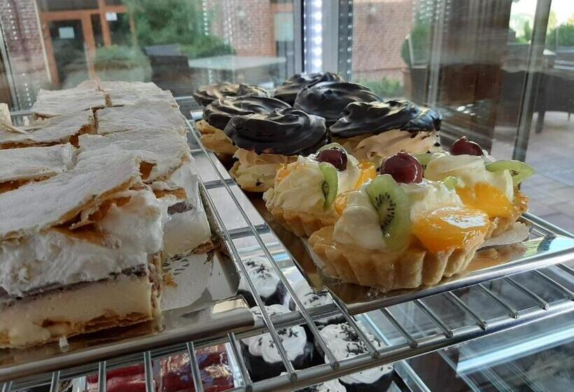 Jolán Pension & Restaurant