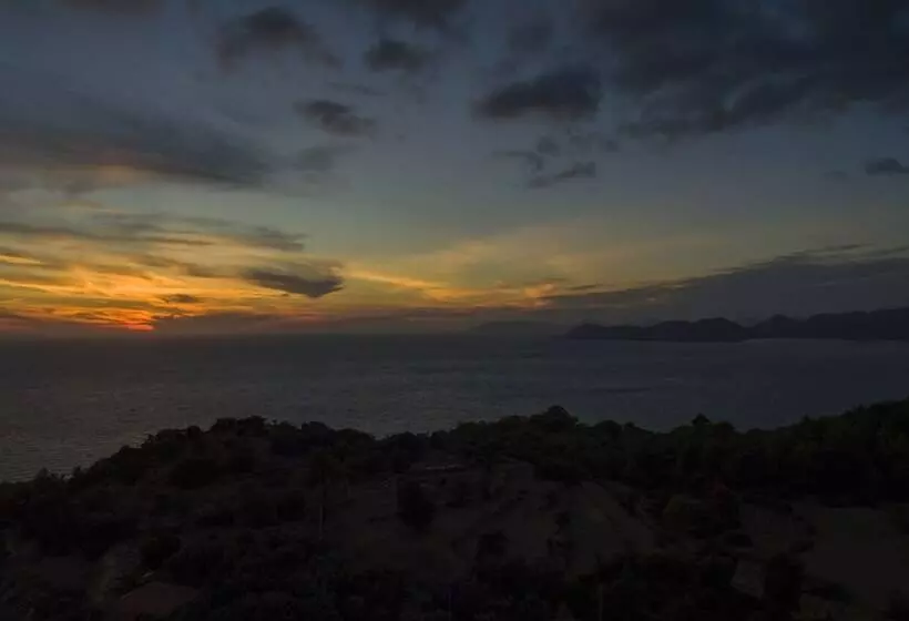 Majatalo Exclusive Boutique