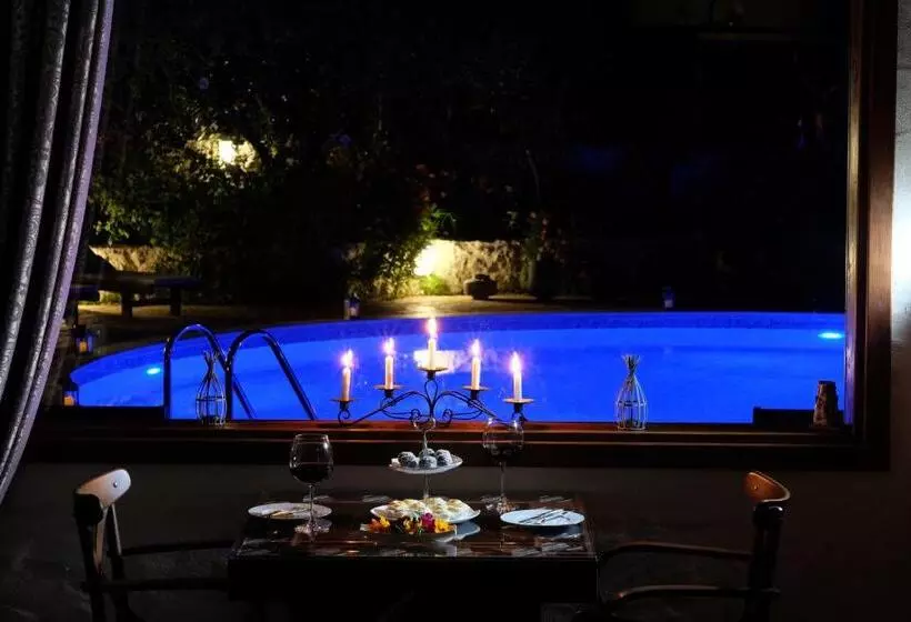 Majatalo Exclusive Boutique