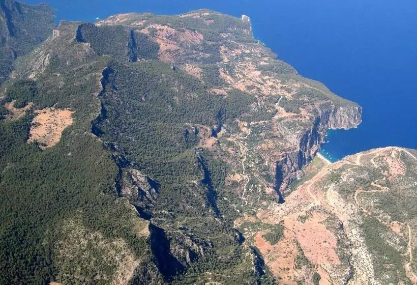 Majatalo Exclusive Boutique