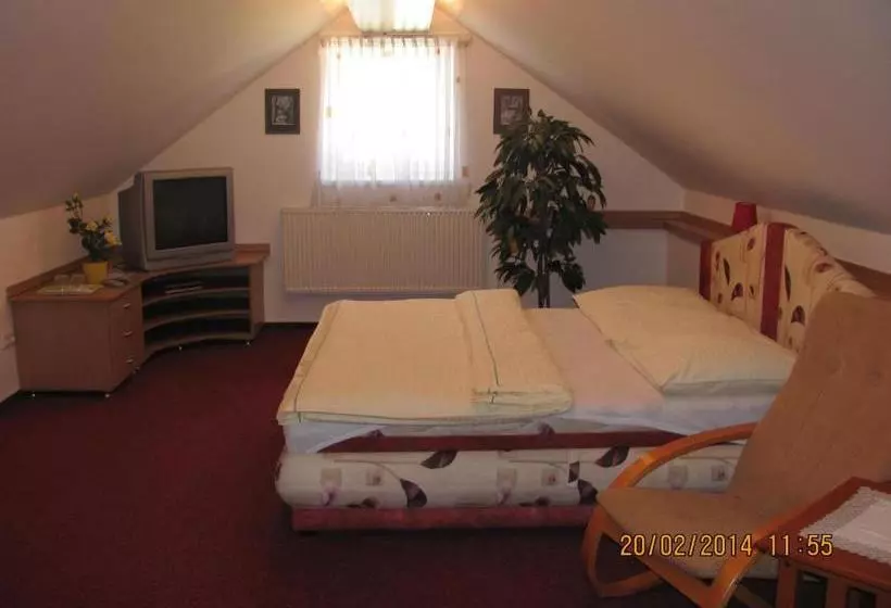 Majatalo šindlerův Dvůr