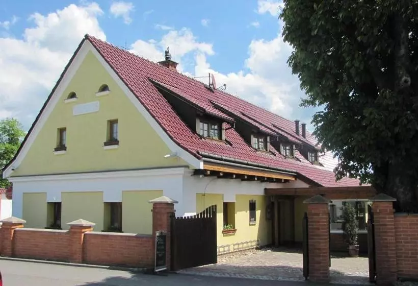 Majatalo šindlerův Dvůr