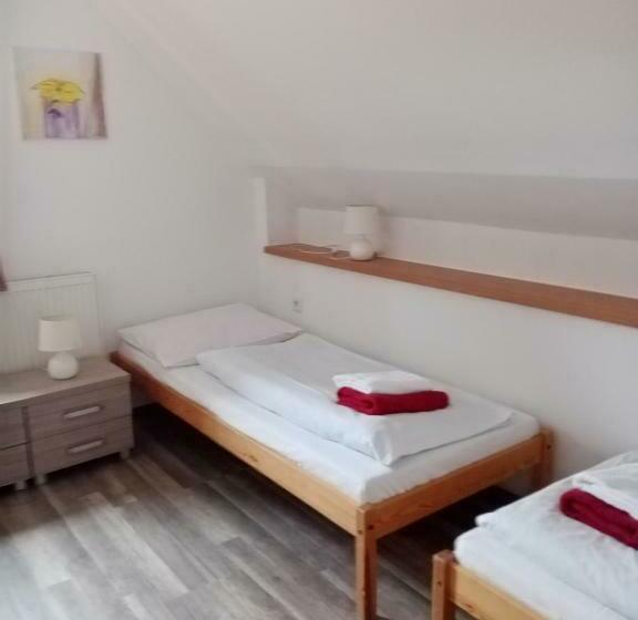 بنسيون Sedlonov 178