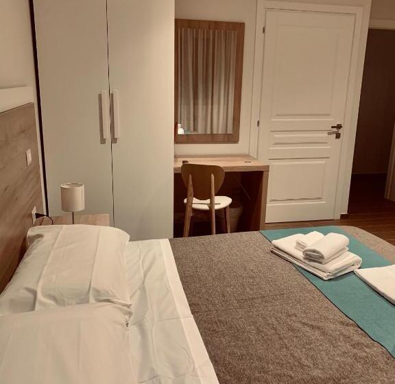 بنسيون Tempio Aurora