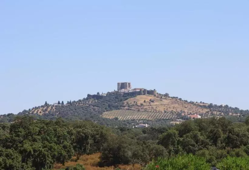 Majatalo The Place At Evoramonte