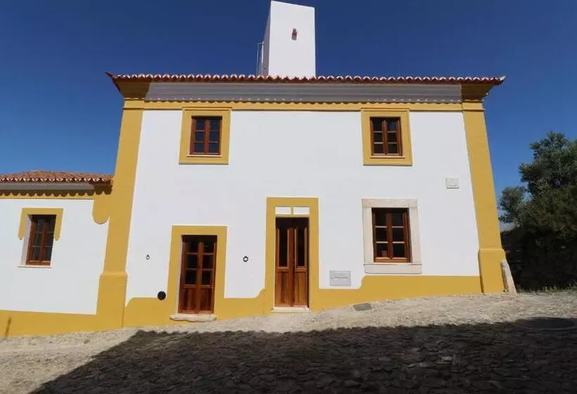 Majatalo The Place At Evoramonte