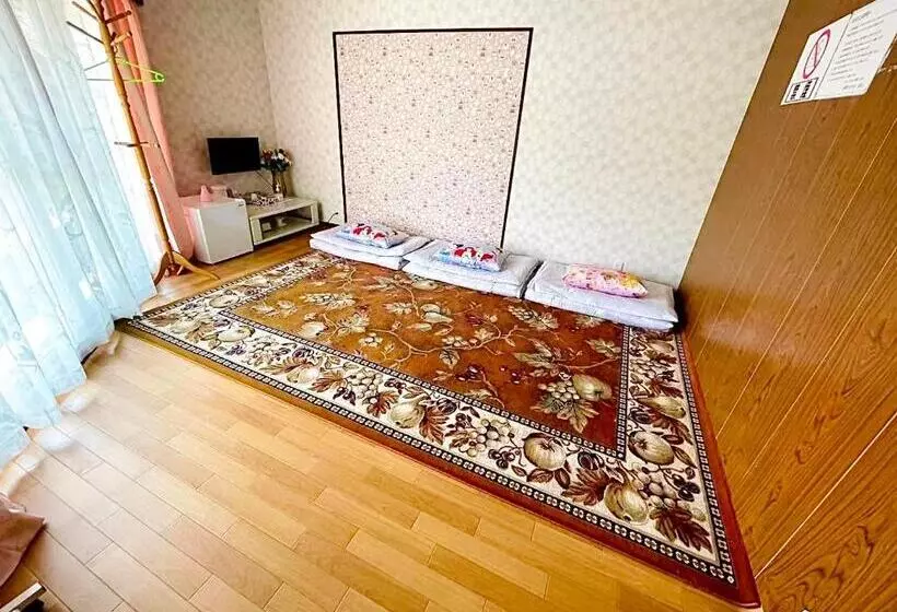 Majatalo 旅馆yo Ko