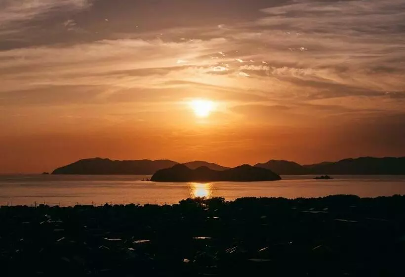 Ryokan Kamenoi Hotel Setouchi Hikari