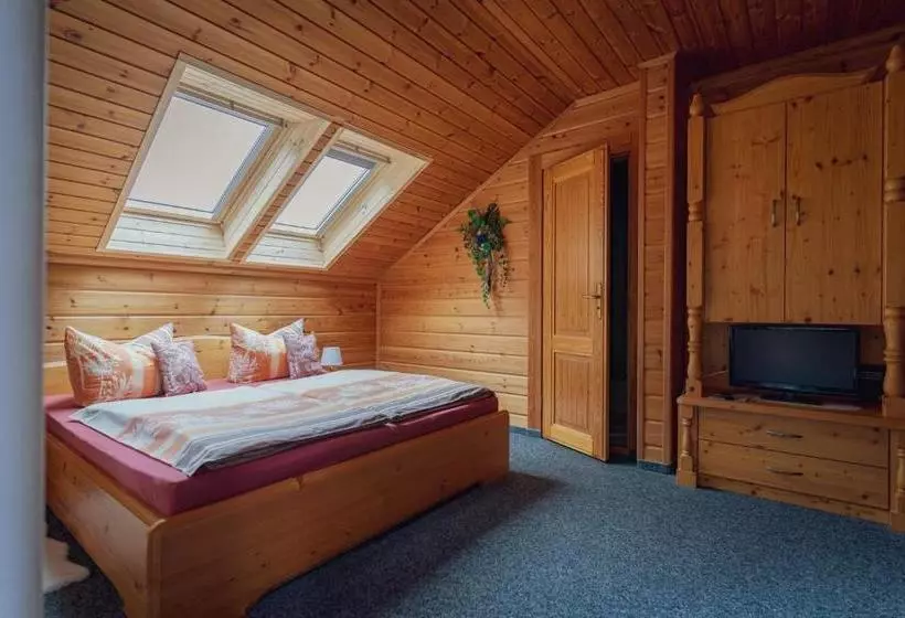 ユースホステル Gaststätte Und Pension Zum Torfstich