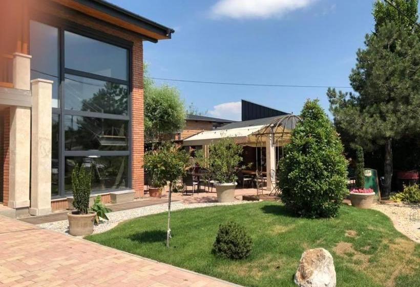 住宿加早餐  Bali Butique Rooms