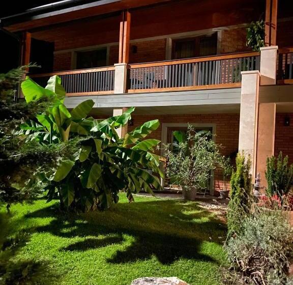 住宿加早餐  Bali Butique Rooms