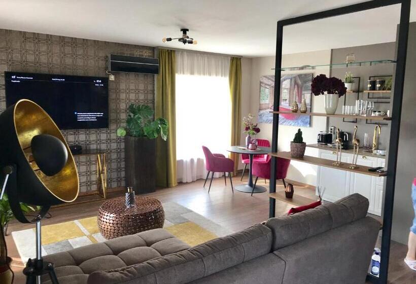 住宿加早餐  Bali Butique Rooms