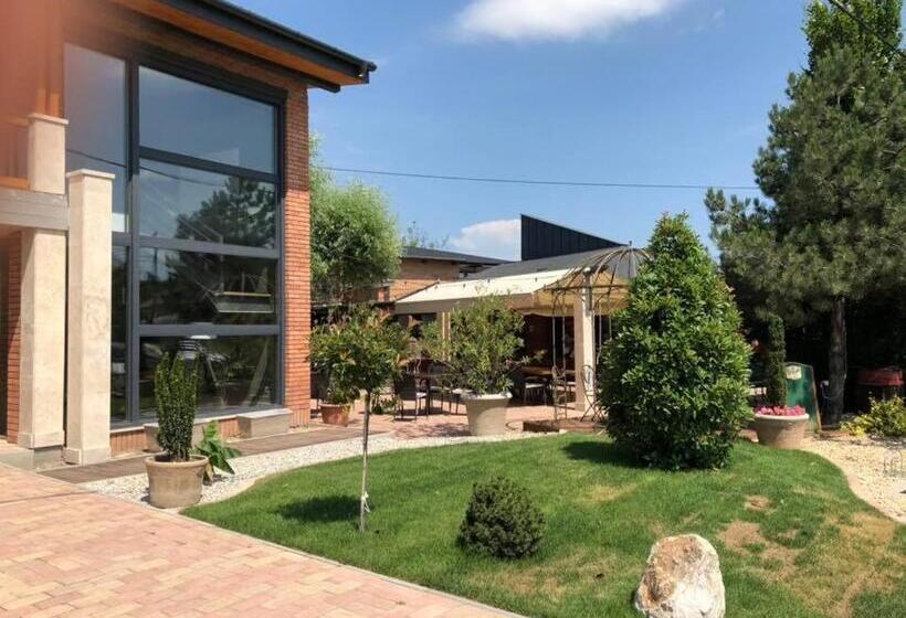 住宿加早餐  Bali Butique Rooms