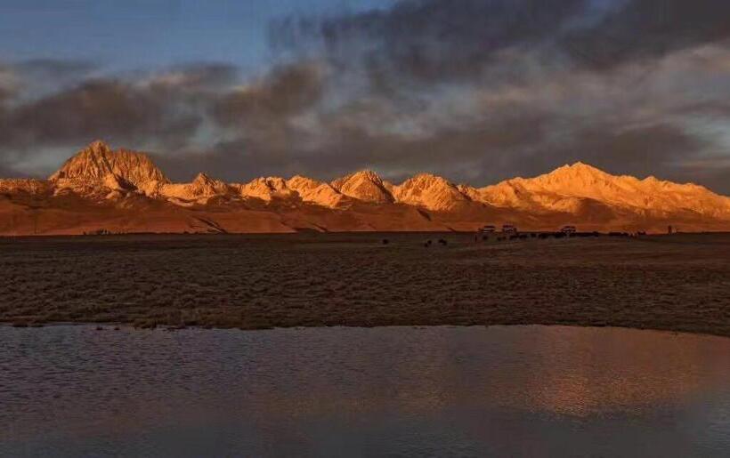 Hotel 7days Inn Garze Kangding Xinduqiao Branch