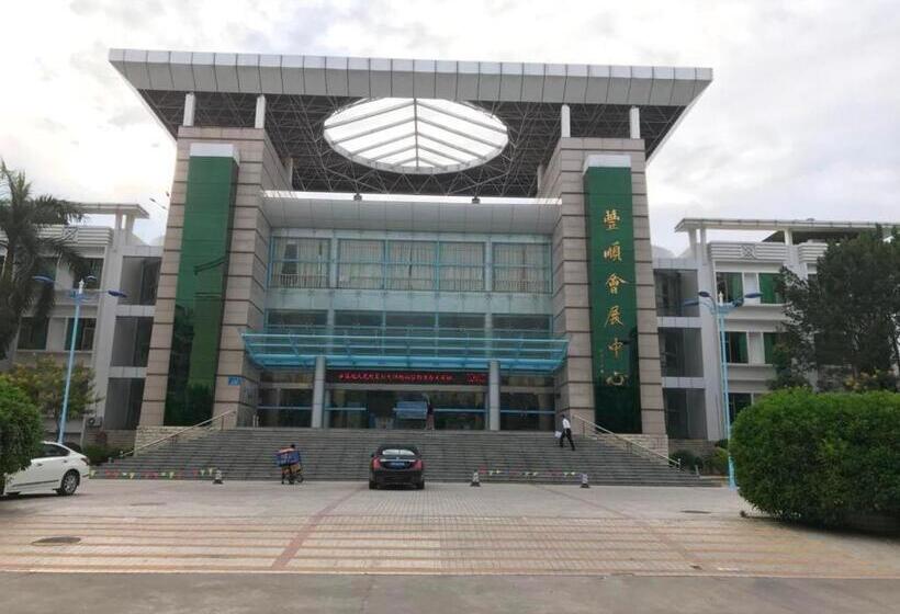 ホテル 7days Premium Meizhou Fengshun Store