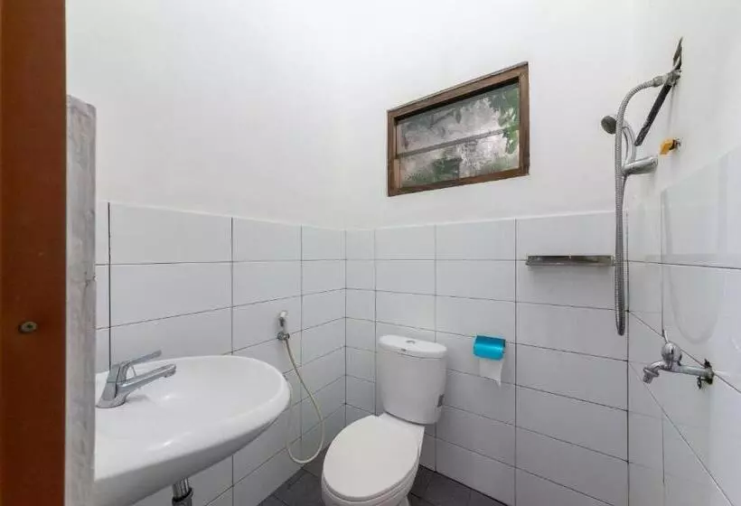 Hotelli House Of M Bogor Mitra Reddoorz