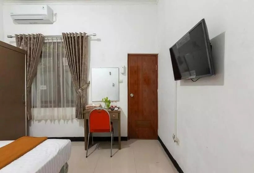 Hotelli House Of M Bogor Mitra Reddoorz