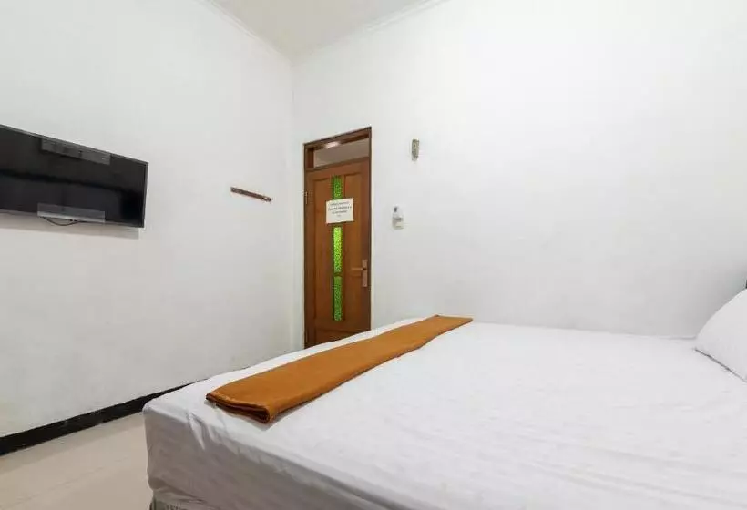 Hotelli House Of M Bogor Mitra Reddoorz