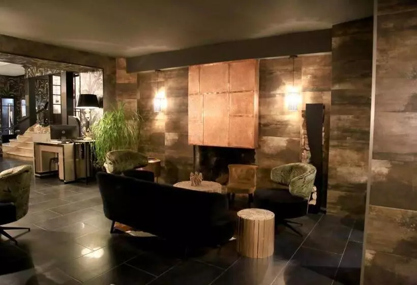 Hotelli Hôtel Du Barry Resort & Spa