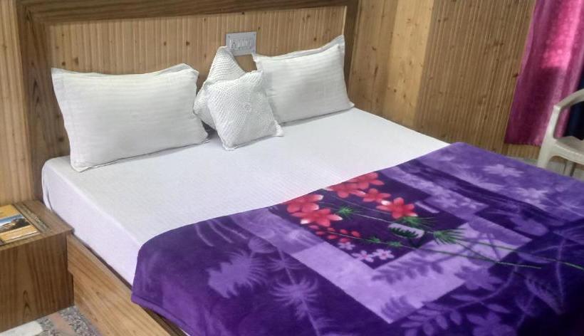 בית מלון כפרי Kailash View