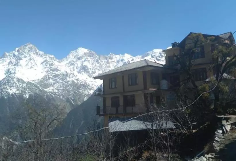 هتل Kailash View