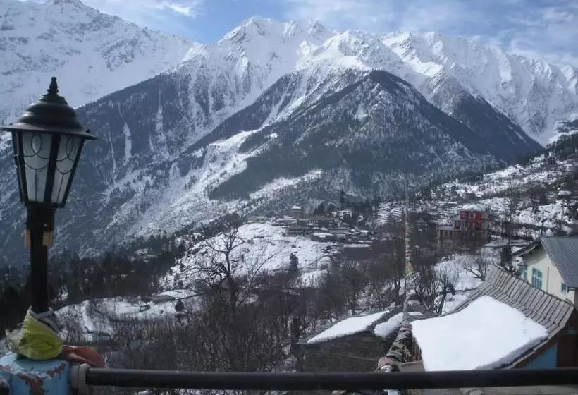 هتل Kailash View