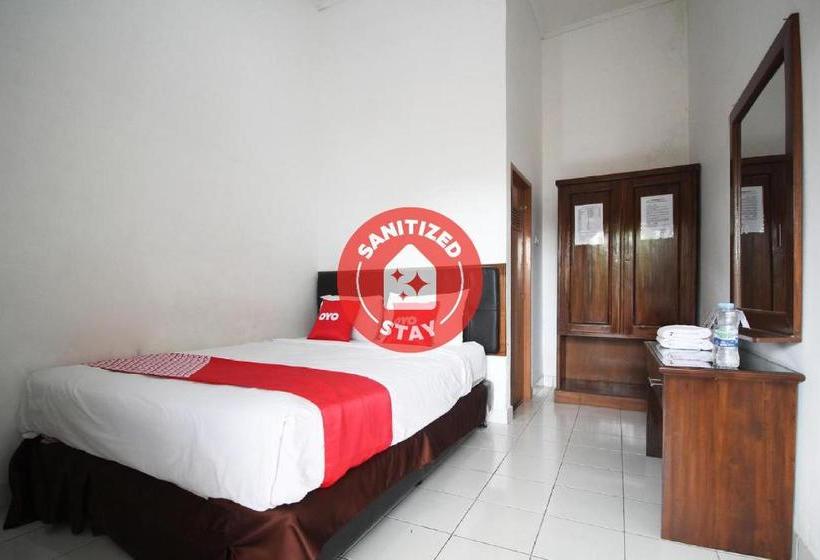 בית מלון כפרי Oyo 2014 Wisma Zahra