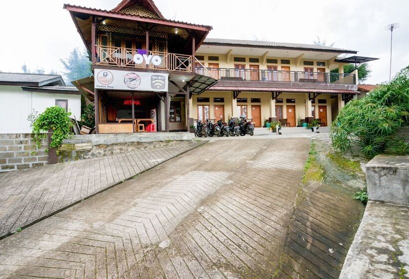 ホテル Oyo 2961 Artana Bed & Breakfast