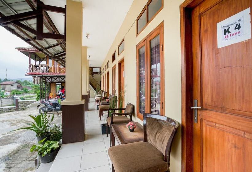 ホテル Oyo 2961 Artana Bed & Breakfast