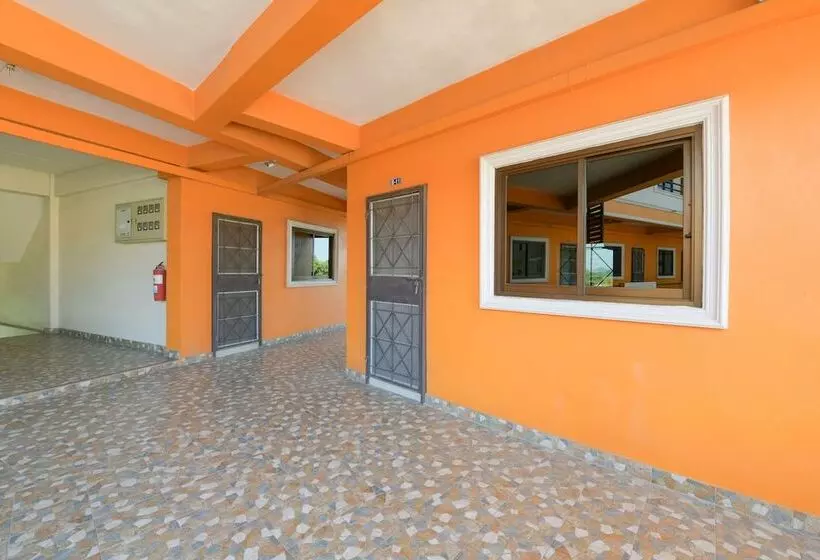 Hotelli Oyo 440 Season 5 Residence