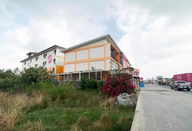 Hotelli Oyo 440 Season 5 Residence