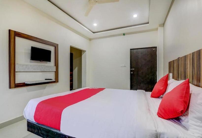 ホテル Oyo 66673 Koudal  Boarding And Lodging