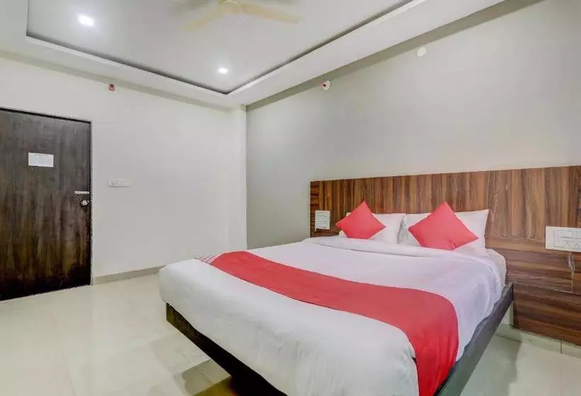 Hotelli Oyo 66673 Koudal  Boarding And Lodging