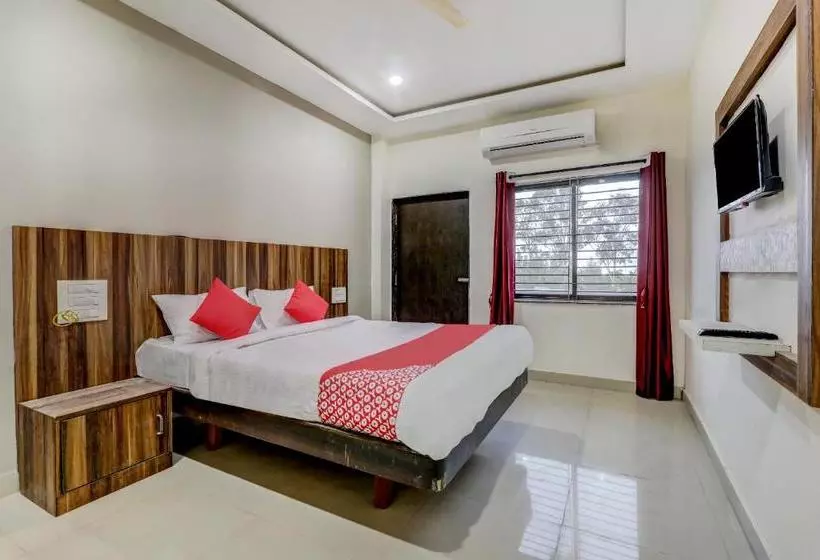 Hotelli Oyo 66673 Koudal  Boarding And Lodging