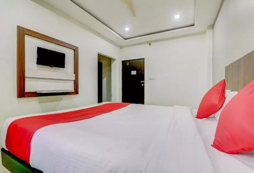 Hotelli Oyo 66673 Koudal  Boarding And Lodging