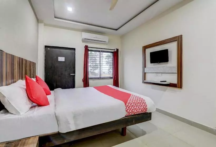 Hotelli Oyo 66673 Koudal  Boarding And Lodging