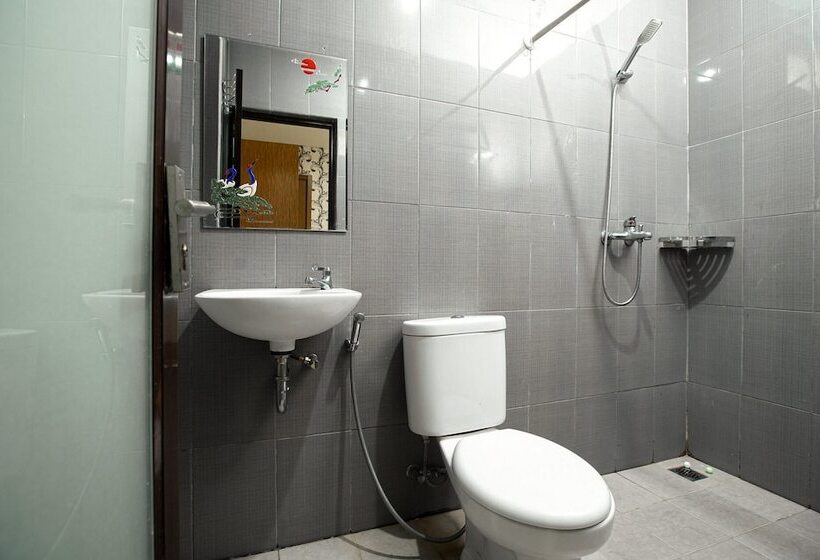 בית מלון כפרי Reddoorz Near Palembang Trade Center 3