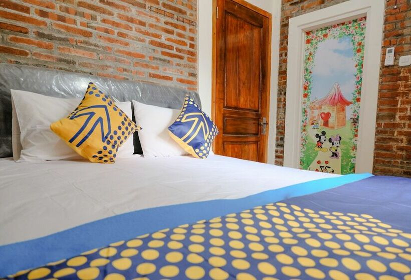 فندق Spot On 2375 Agbil Homestay