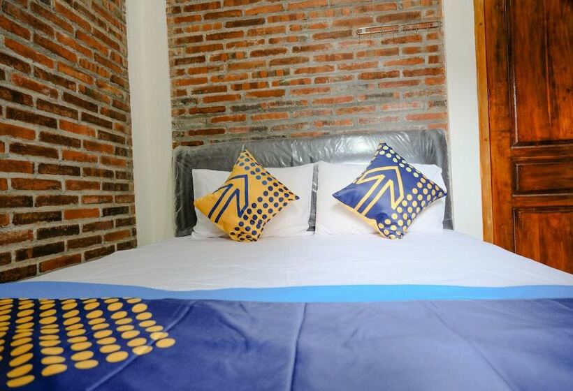 فندق Spot On 2375 Agbil Homestay